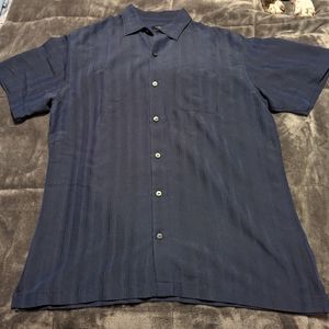 Van Heusen Mens Short Sleeve Button Up Shirt Medium 15-15 1/2